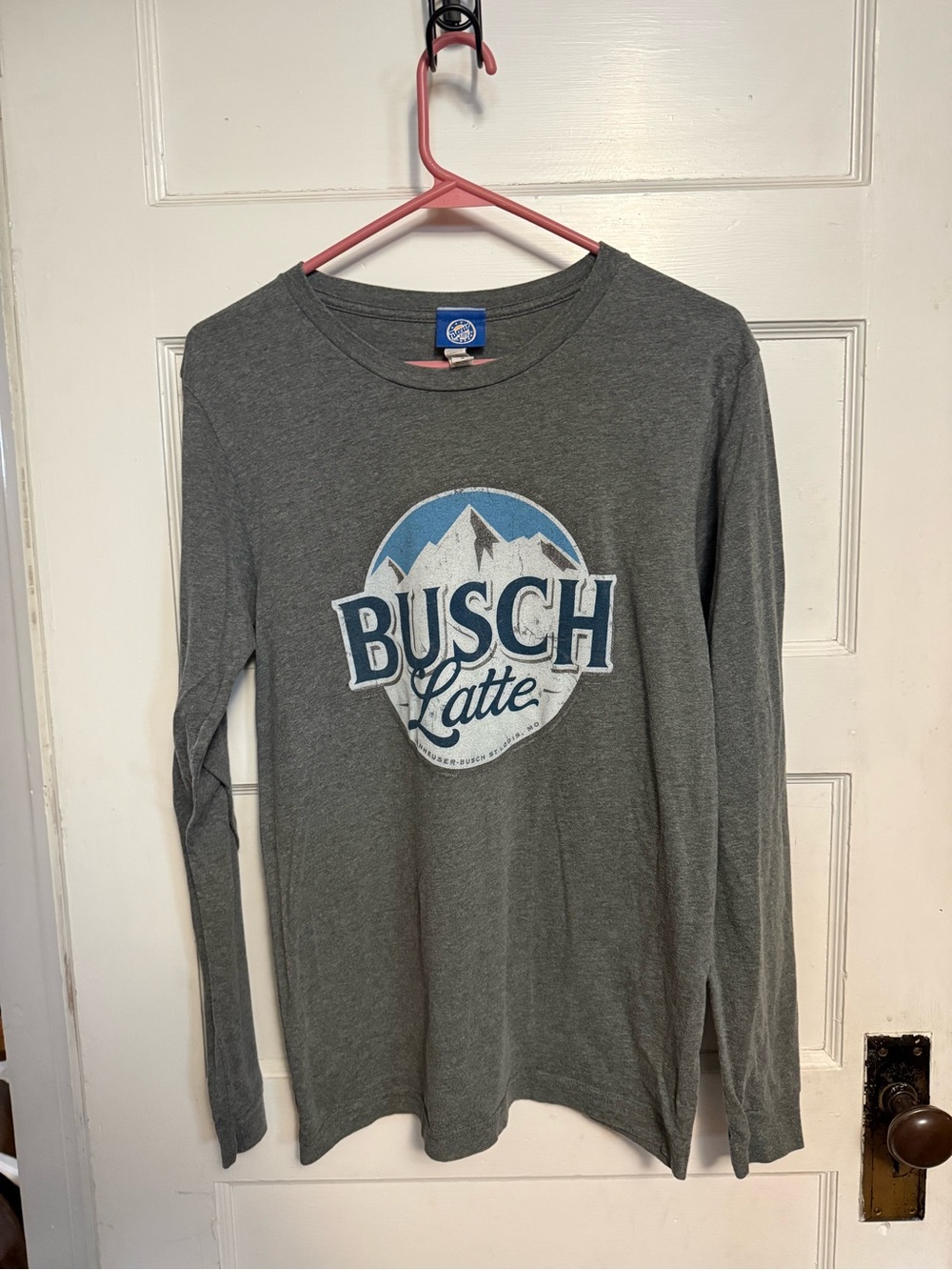 Brew City men’s gray long sleeve w/Busch Latte Logo Size Medium